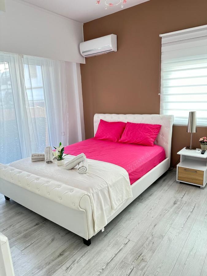 Cozy Apartment With Parking Near The City Center Atina Dış mekan fotoğraf